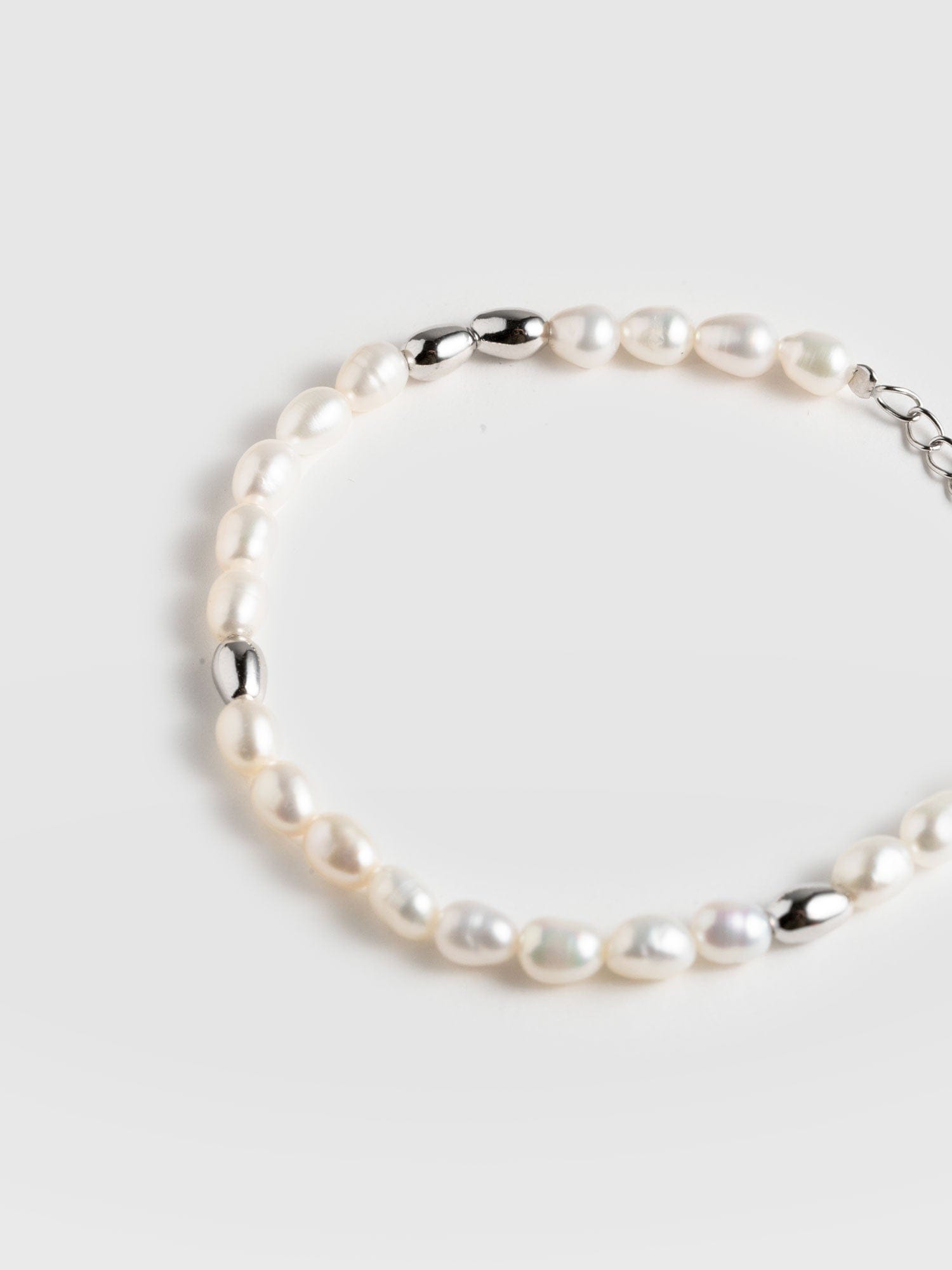 Jacqueline Pearl Bracelet Silver - Women's Jewellery | Saint + Sofia® USA